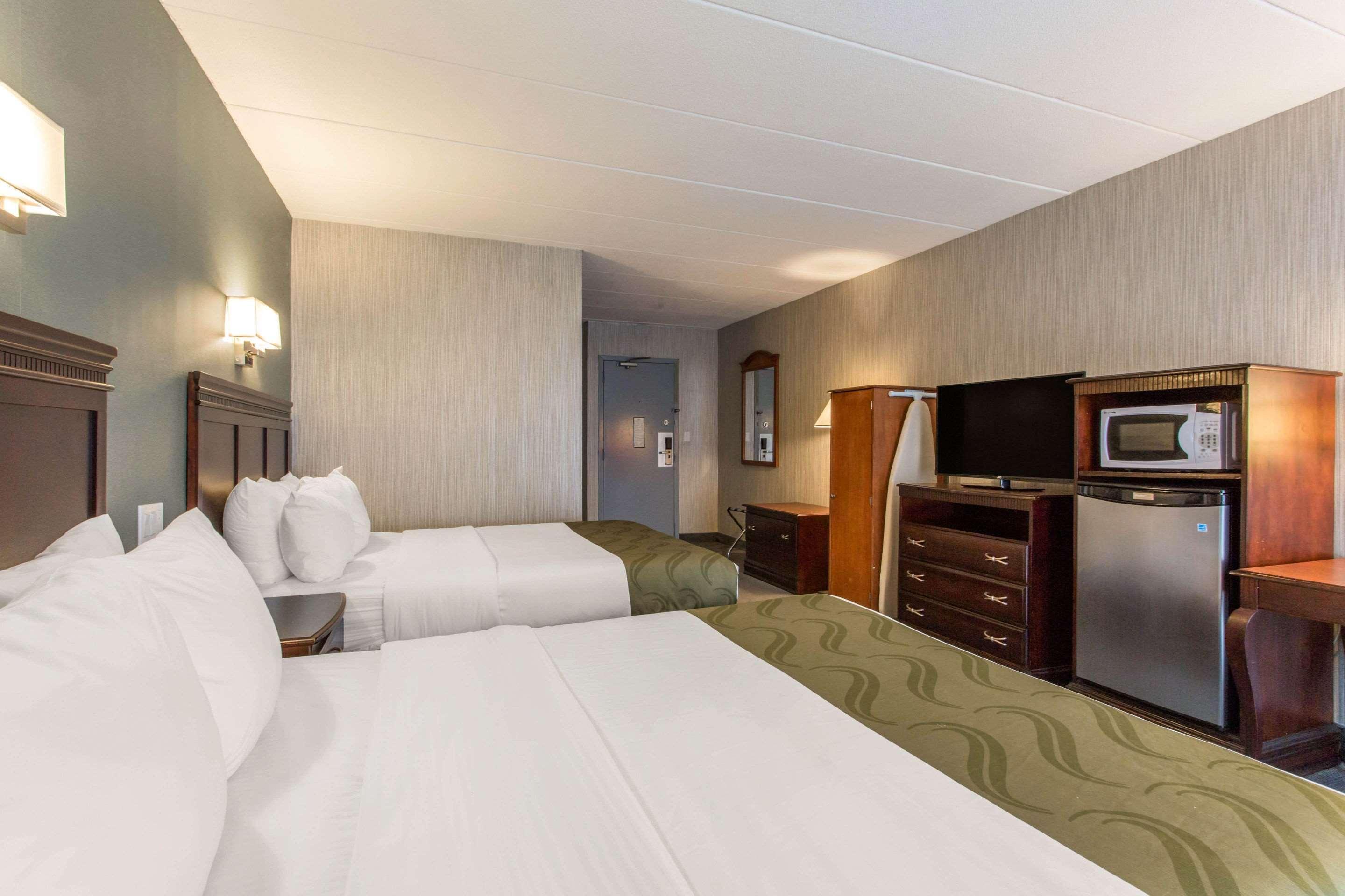 Quality Inn West Springfield Exterior foto