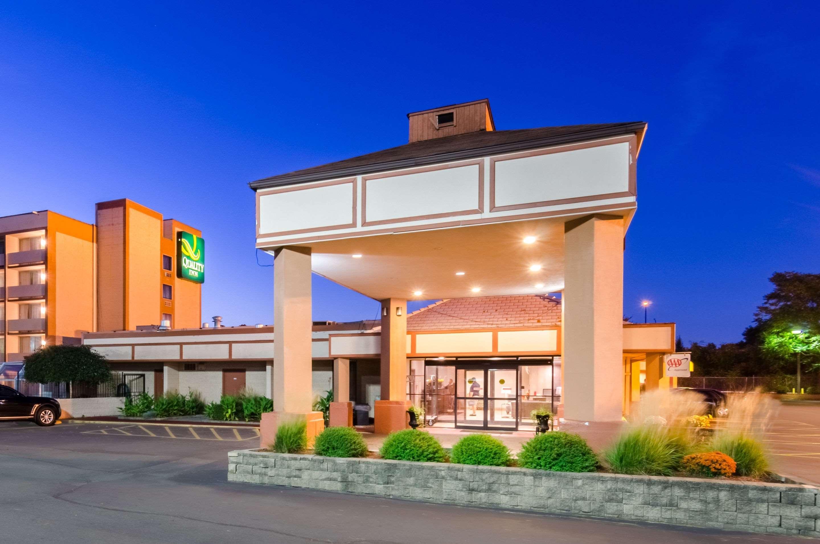 Quality Inn West Springfield Exterior foto