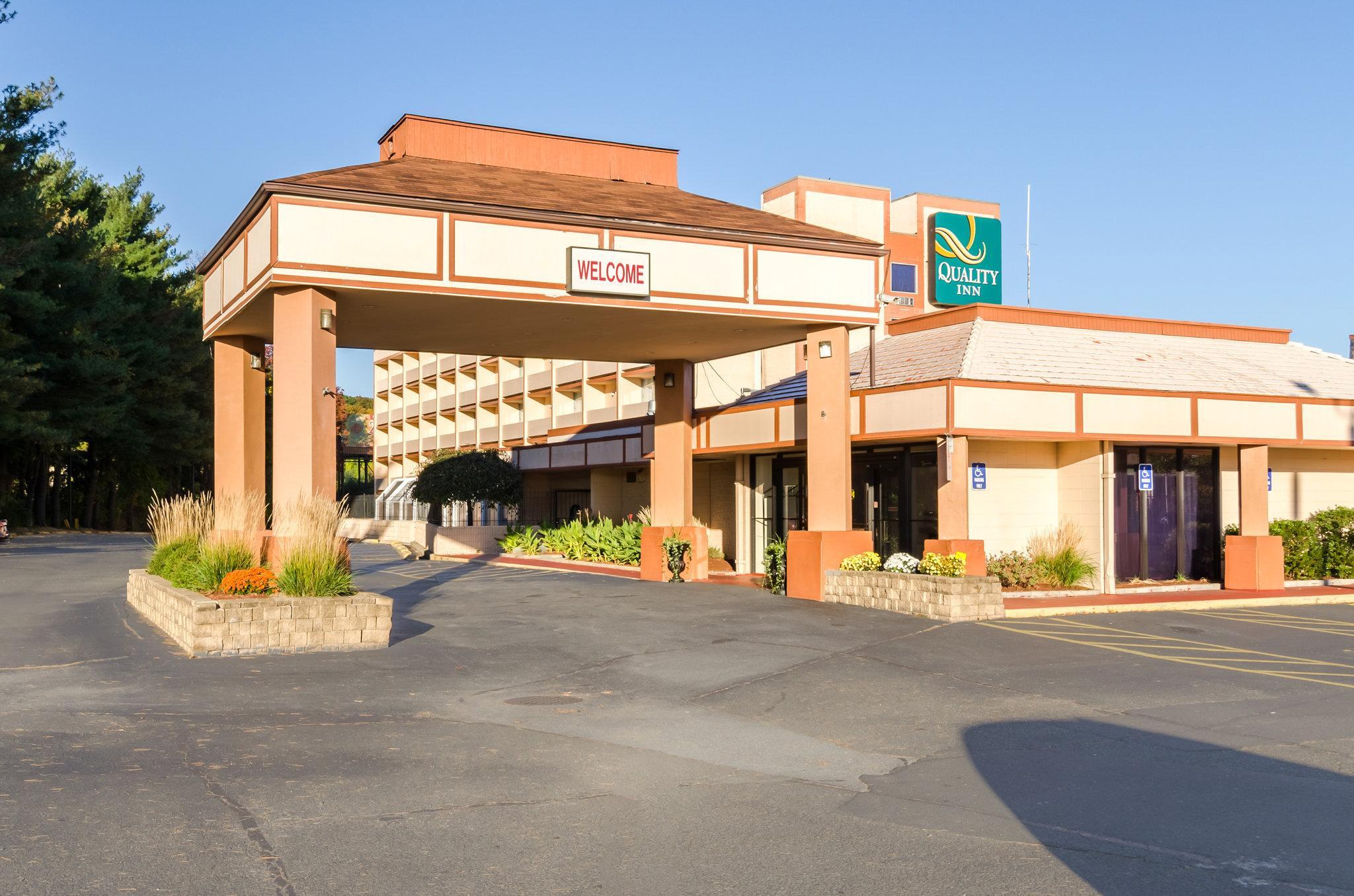 Quality Inn West Springfield Exterior foto
