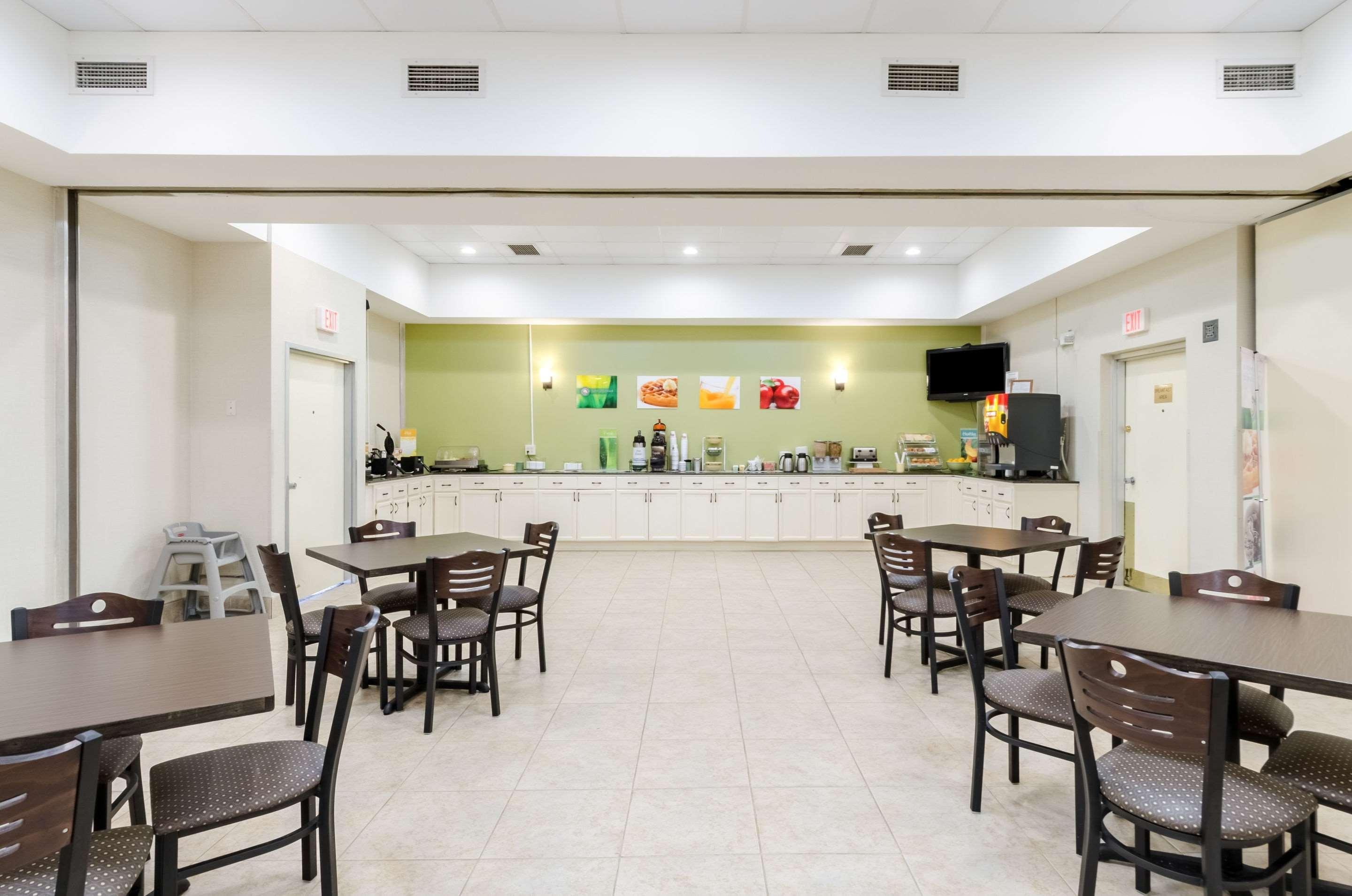 Quality Inn West Springfield Exterior foto