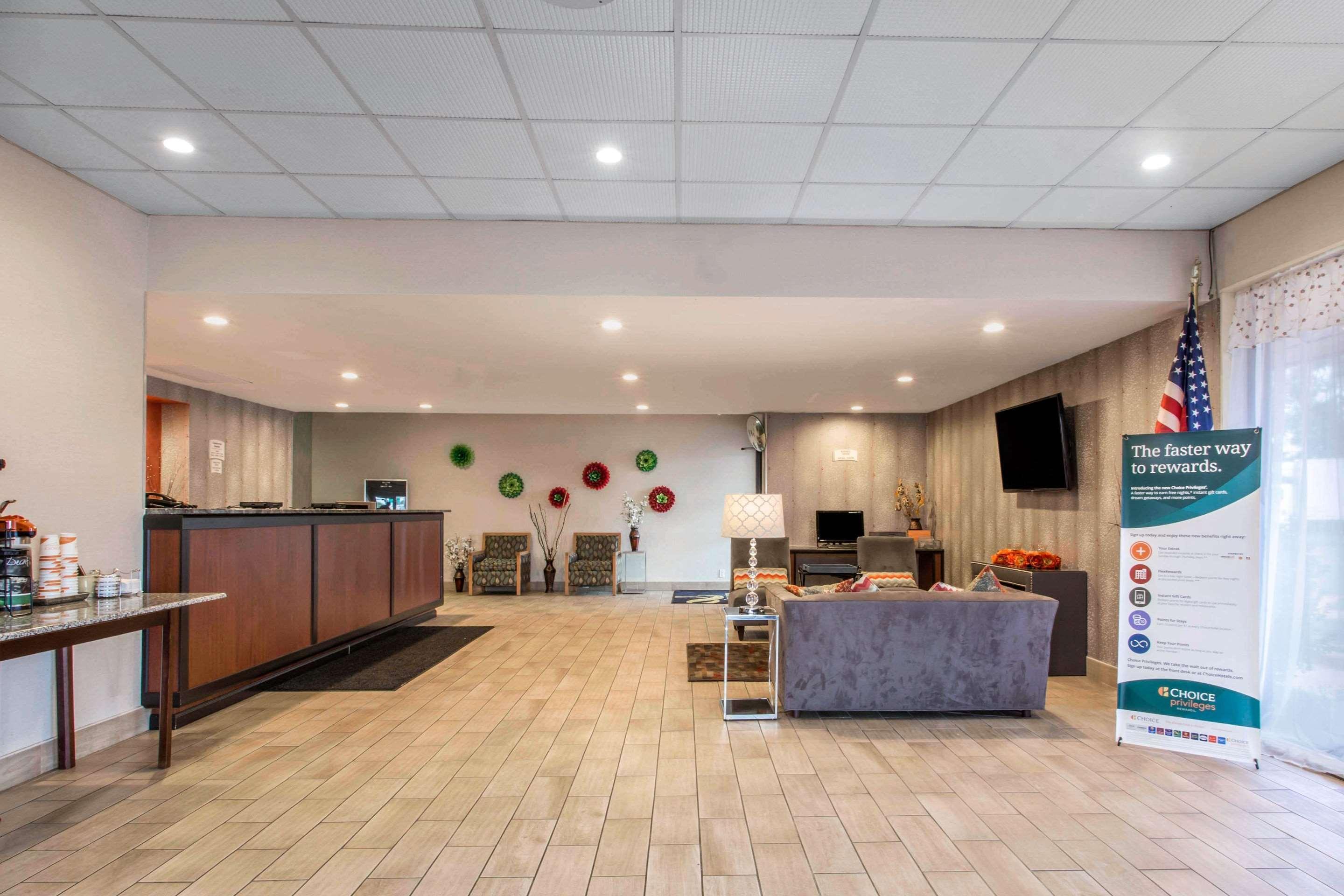 Quality Inn West Springfield Exterior foto